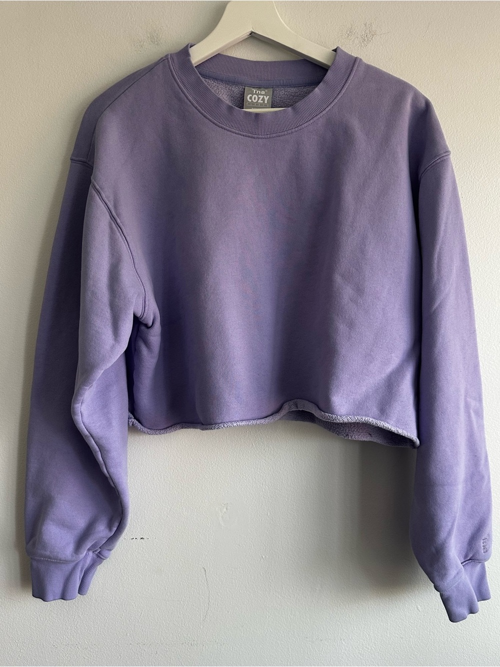 TNA Cozy Fleece Perfect Lavender Cropped Crew Sweatshirt Size‎ Large